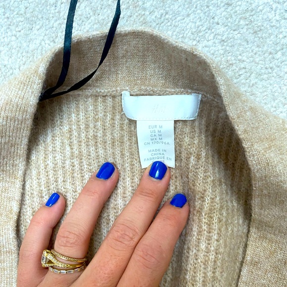 H&M Tan Ribbed Pajama Set - Picture 5 of 5